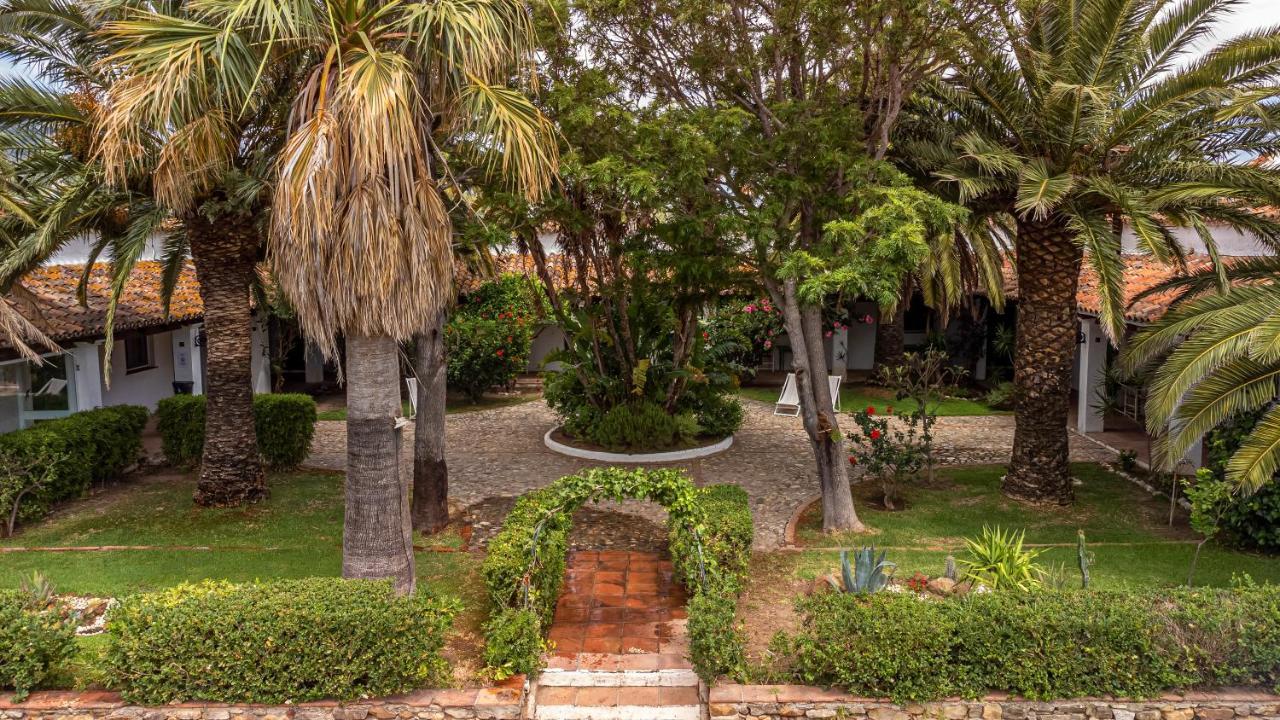 Hotel-Apart Cortijo Las Pinas Tarifa Exterior foto